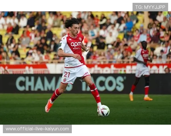 摩纳哥1-1平朗斯，欧冠资格争夺白热化